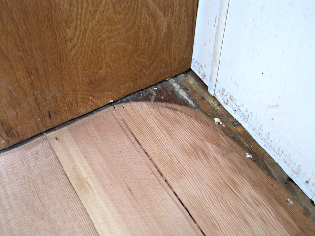 Sanding down corners can be a little tricky- tips to refinishing hardwood floors Corner sanded refinish hardwood